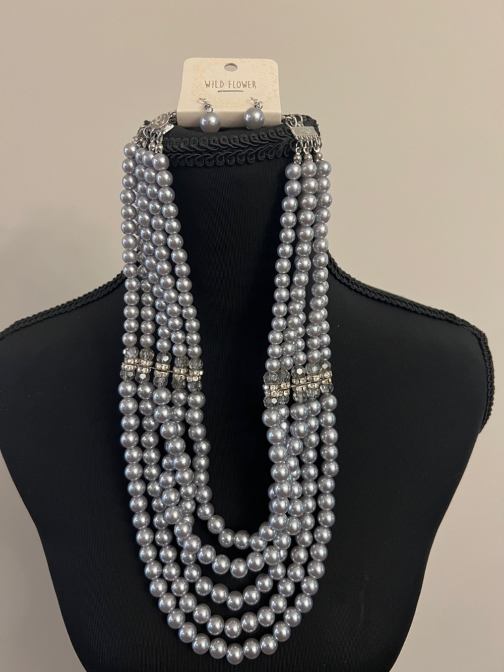 Wildflowers Silver Multi-Strand Pearl Necklace with Earrings